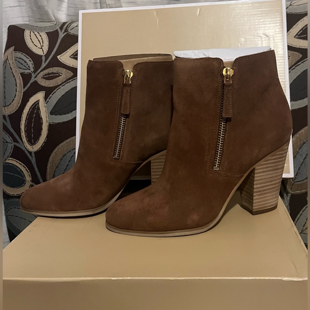 NEW Michael Kors Suede Booties